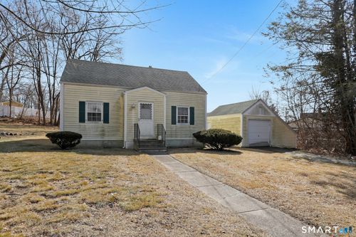 114 Minturn Pl, Bridgeport, CT, 06606-1234 | Card Image