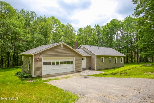 127 County Rd, Rowe, MA, 01367-9764 | Card Image