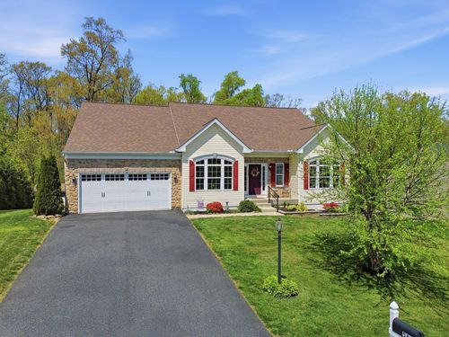 588 Misty Hill Drive, DELTA, PA, 17314 | Card Image