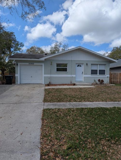 15962 49th Street N, CLEARWATER, FL, 33762 | Card Image