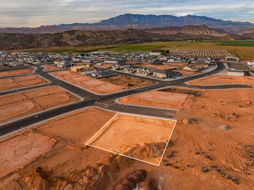 68-68 Lot Sand Hollow Vlg, Hurricane, UT, 84737 | Card Image