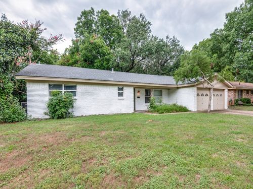 6909 Valhalla Rd, Fort Worth, TX, 76116-9114 | Card Image