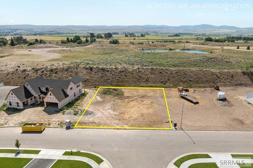 6331 S Desert Peak Dr, Idaho Falls, ID, 83404-1255 | Card Image