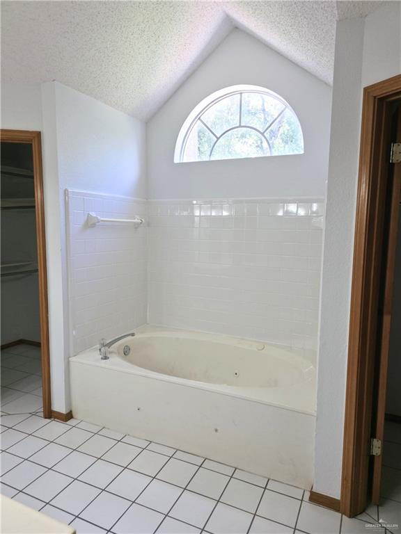 Residential Lease in McAllen 4