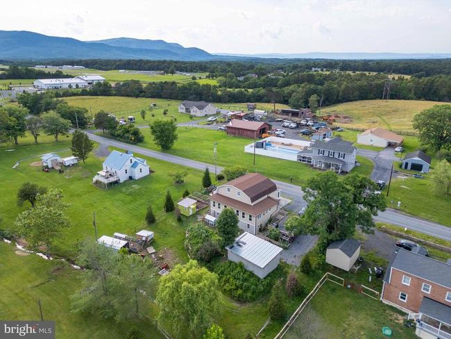 134 Catlett Mountain Rd, House other with 3 bedrooms, 3 bathrooms and null parking in FRONT ROYAL VA | Image 4