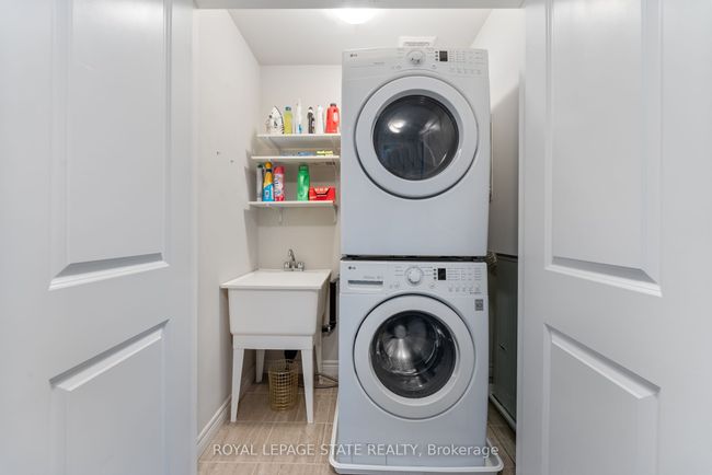 82 - 6 Chestnut Dr, House attached with 2 bedrooms, 2 bathrooms and 1 parking in Grimsby ON | Image 17
