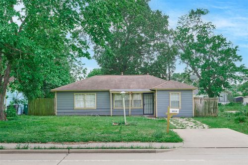 4914 Yellowstone Blvd, Houston, TX, 77021-4353 | Card Image