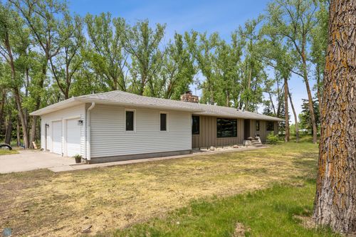 15693 Highway 10, Glyndon, MN, 56547-9569 | Card Image