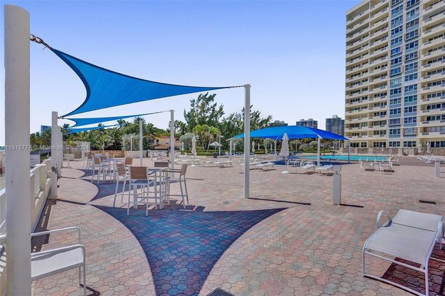 APT-1709 - 3180 S Ocean Dr, Condo with 2 bedrooms, 2 bathrooms and null parking in Hallandale Beach FL | Image 54