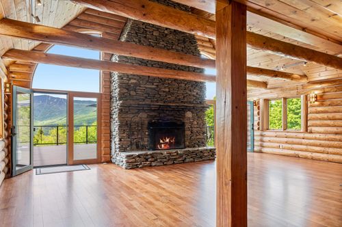 421 Stagecoach Rd, Waitsfield, VT, 05673-7096 | Card Image