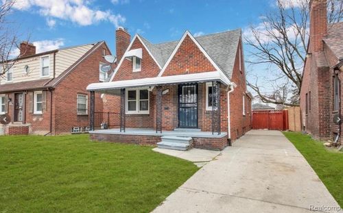 8938 Hartwell St, Detroit, MI, 48228-2532 | Card Image