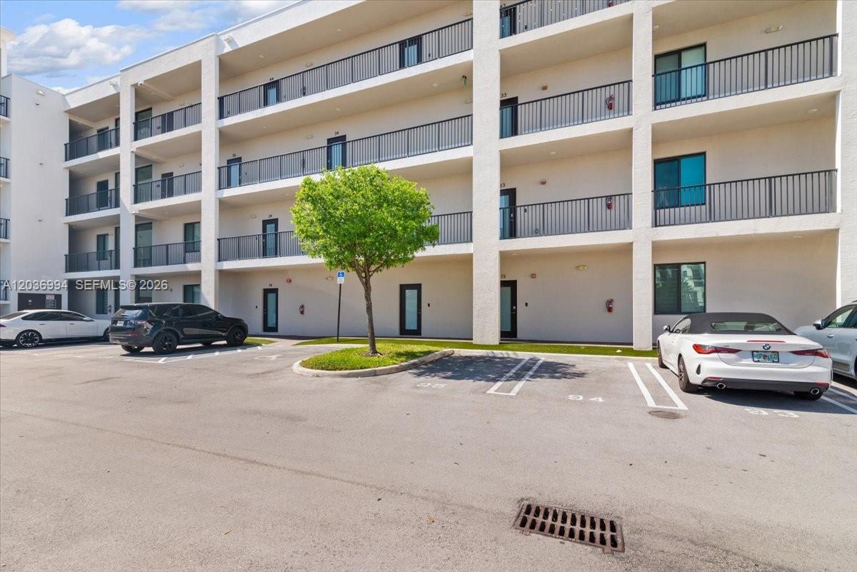Residential in Doral 5