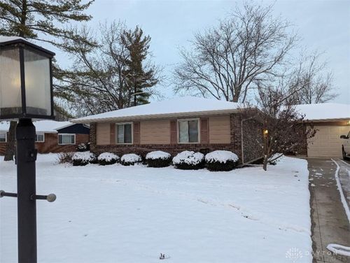 4158 Whitegate Dr, Beavercreek, OH, 45430-1922 | Card Image