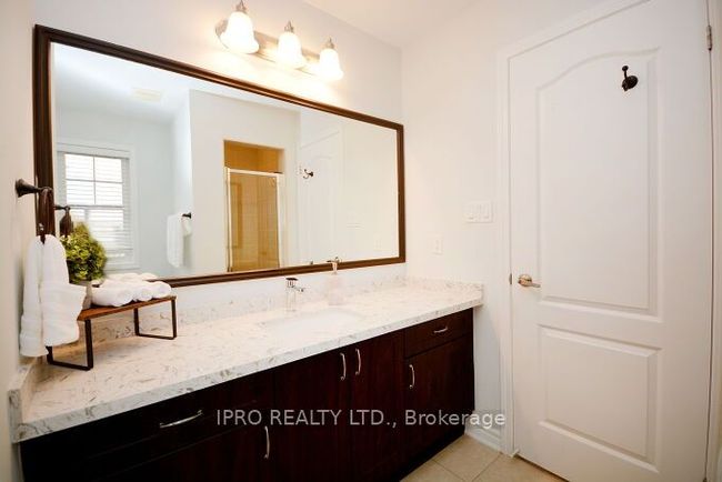 867 Fowles Crt, House attached with 4 bedrooms, 3 bathrooms and 2 parking in Milton ON | Image 33