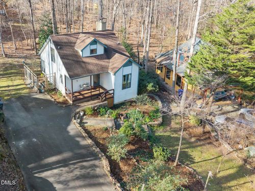 504 Waterside Dr, Carrboro, NC, 27510-1298 | Card Image