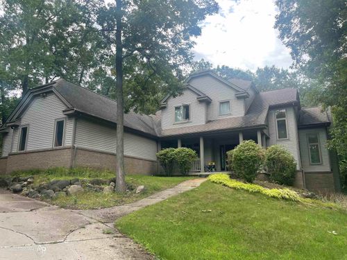 11361 Olde Wood Trl, Fenton, MI, 48430-4012 | Card Image