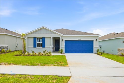 6205 Sanders Grove Cir, OKAHUMPKA, FL, 34762-3365 | Card Image