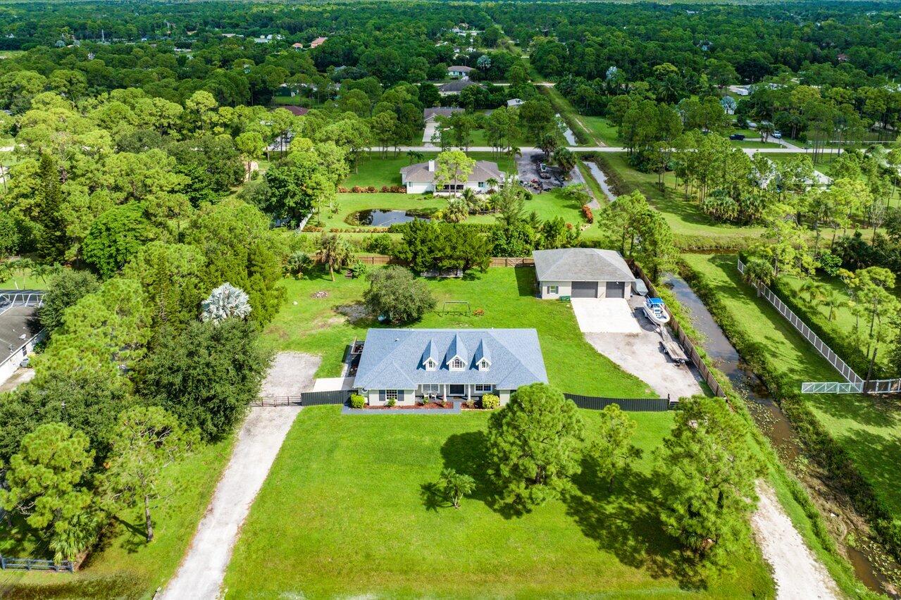 82nd Rd, Loxahatchee, FL 33470