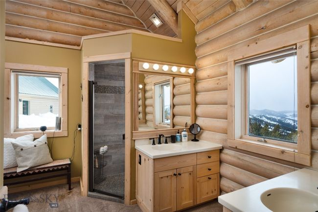 200 Peak Rd, House other with 3 bedrooms, 3 bathrooms and null parking in Bozeman MT | Image 16