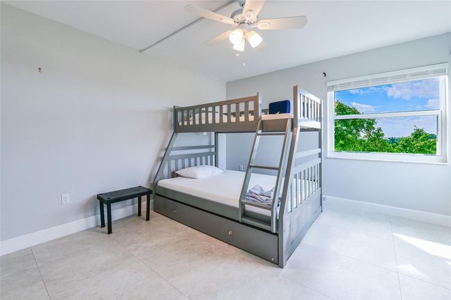 APT-708B - 3910 Inverrary Blvd, Condo with 3 bedrooms, 3 bathrooms and null parking in Lauderhill FL | Image 22