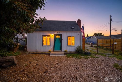 509 S 60th Street, Tacoma, WA, 98408 | Card Image