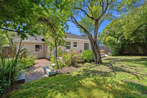 234 Solano St, San Rafael, CA, 94901-1044 | Card Image