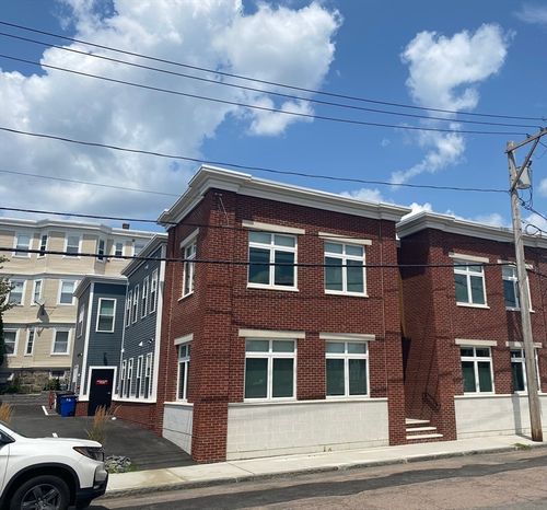 101-92 Sagamore St, Quincy, MA, 02171-2093 | Card Image