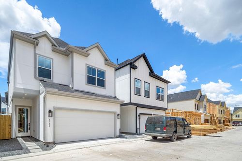 8474 Berry Green Ln, Houston, TX, 77022-1754 | Card Image