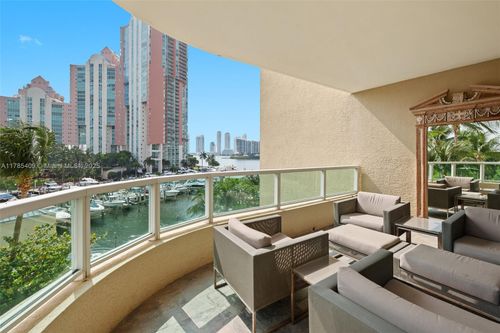 apt-504-3340 Ne 190th St, Aventura, FL, 33180-2663 | Card Image