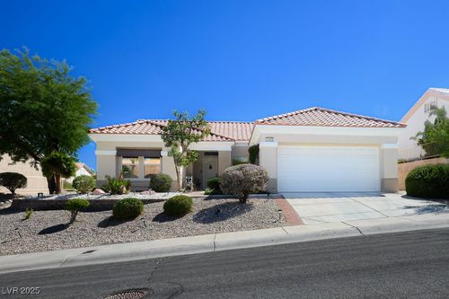 10409 Longwood Dr, Las Vegas, NV, 89134-5158 | Card Image