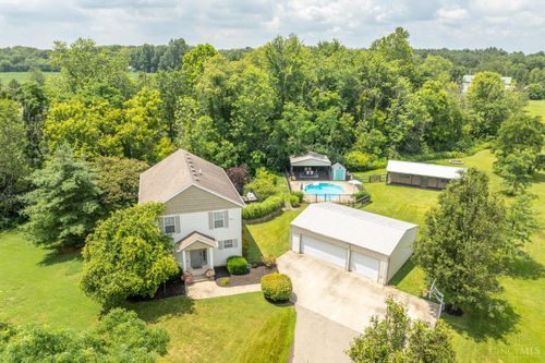 10493 Roachester Cozaddale Rd, Goshen, OH, 45122-9620 | Card Image