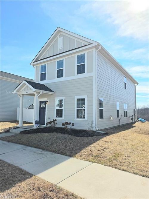 1403 Prospect Hill St, Kernersville, NC, 27284-4096 | Card Image