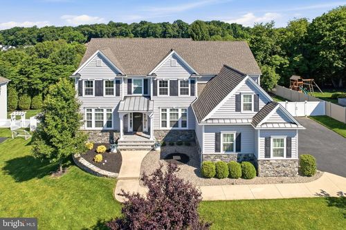 10 Gallop Ln, West Chester, PA, 19380-1230 | Card Image
