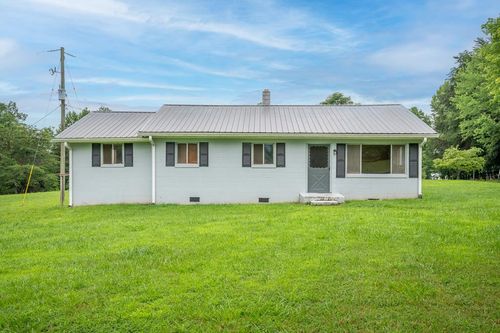 17 Montana Dr, Cana, VA, 24317-4133 | Card Image