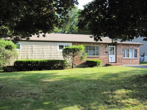 15 Lilian Road, Framingham, MA, 01701 | Card Image