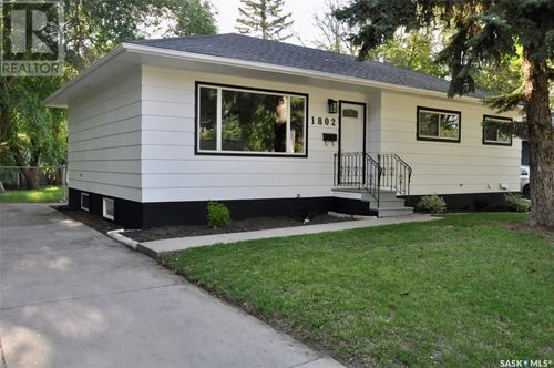 1802 Preston Ave S, Saskatoon, SK, S7H2V8 | Card Image