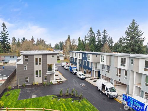 a3-5015 144th St Sw, Edmonds, WA, 98026-3916 | Card Image