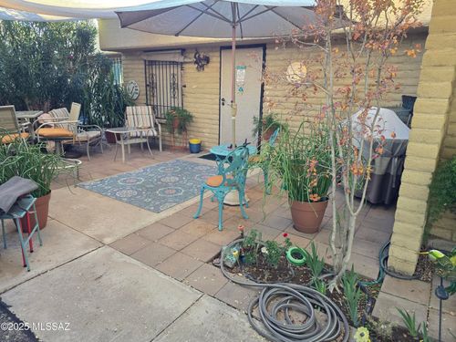 7718 E Kenyon Drive, Tucson, AZ, 85710 | Card Image