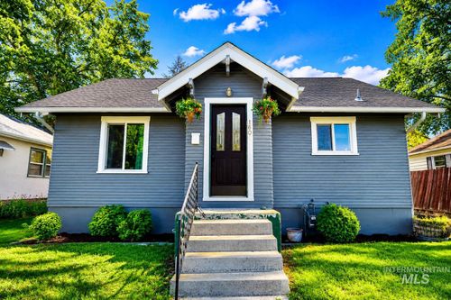 1606 13th Ave, Lewiston, ID, 83501-3036 | Card Image