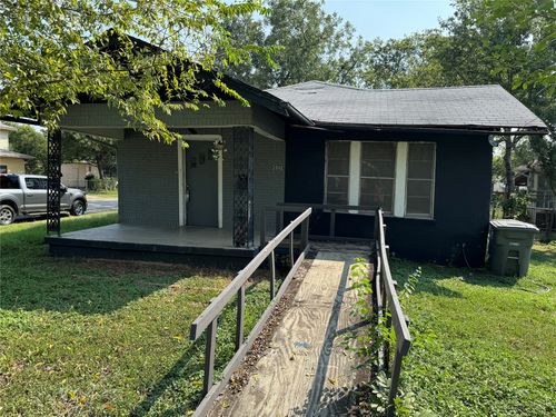 2002 Maryland Ave, Dallas, TX, 75216-1930 | Card Image