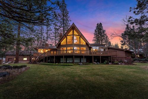 17325 Nicklaus Ct, Weed, CA, 96094-9333 | Card Image