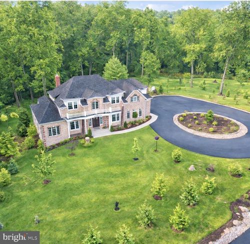 7501 Clifton Rd, CLIFTON, VA, 20124-2130 | Card Image