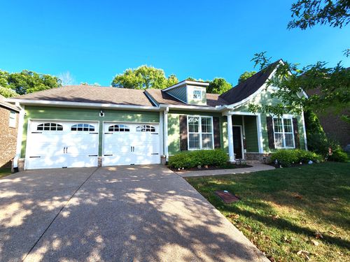 372 Irvine Ln, Franklin, TN, 37064-9719 | Card Image