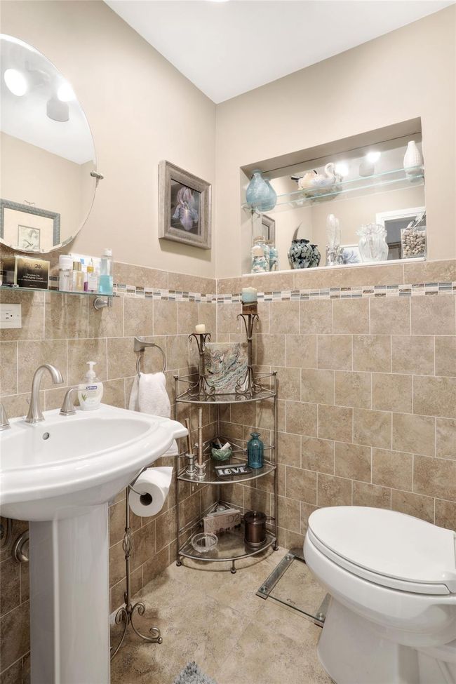 2912 Ne 27 Th St, House other with 2 bedrooms, 2 bathrooms and null parking in Lighthouse Point FL | Image 21