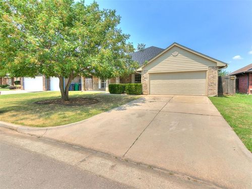 5717 Se 86th St, Del City, OK, 73135-6003 | Card Image