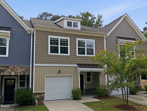 206 Vista Creek Pl, Cary, NC, 27511-6734 | Card Image