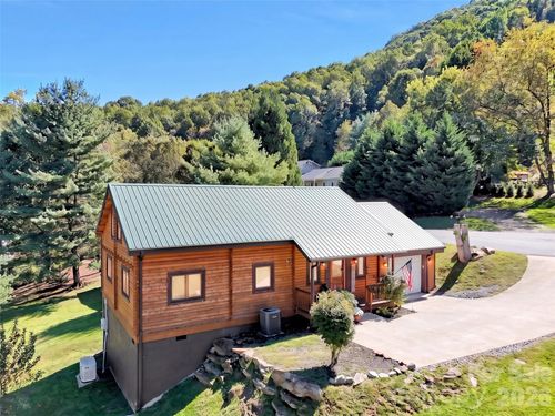 200 Linsonwood Rd, Waynesville, NC, 28786-0559 | Card Image