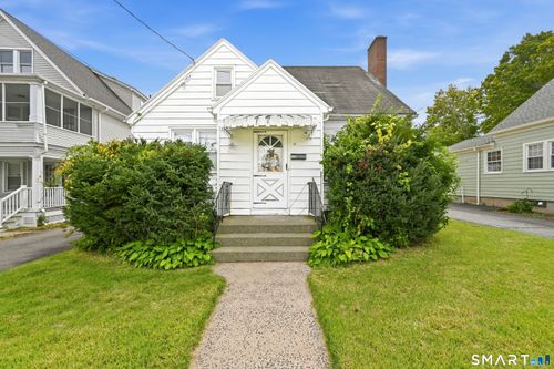 276 Woodin Street, Hamden, CT, 06514 | Card Image