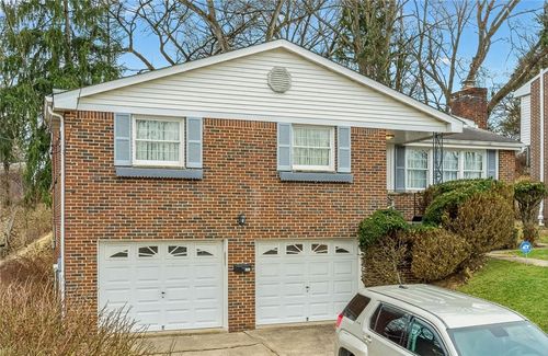 107 Cristie Dr, Verona, PA, 15147-3026 | Card Image