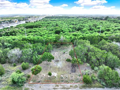 5908 Holly Ln, Cibolo, TX, 78108 | Card Image